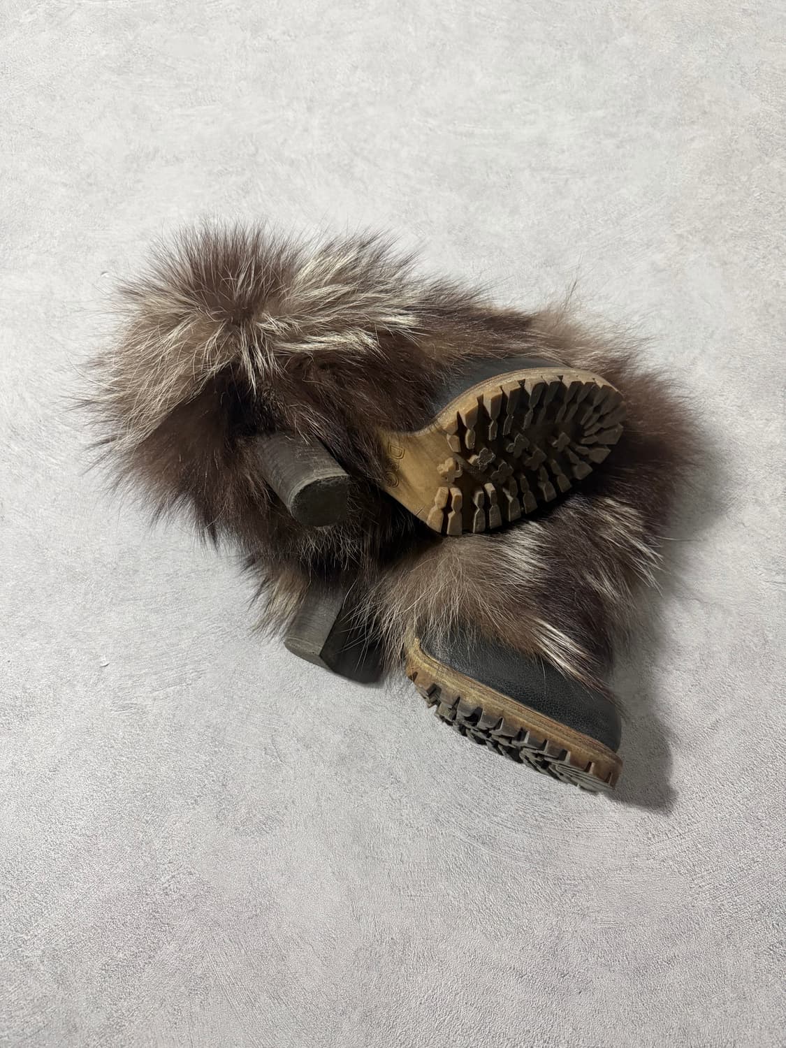 Dolce & Gabbana Fur Heel Boots 상품이미지4