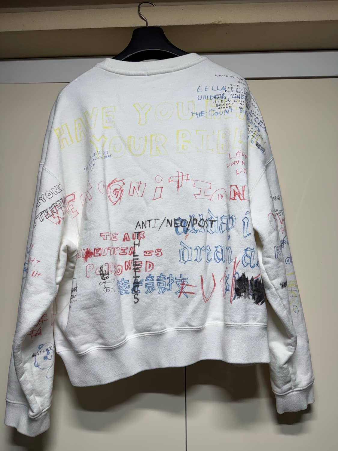 이지시즌 5 핸드드로운 스웻셔츠 상품이미지5