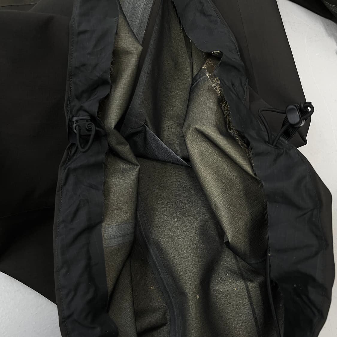 아크테릭스 고어텍스 베타 AR 고프코어 마운틴 바람막이 자켓 상품이미지8