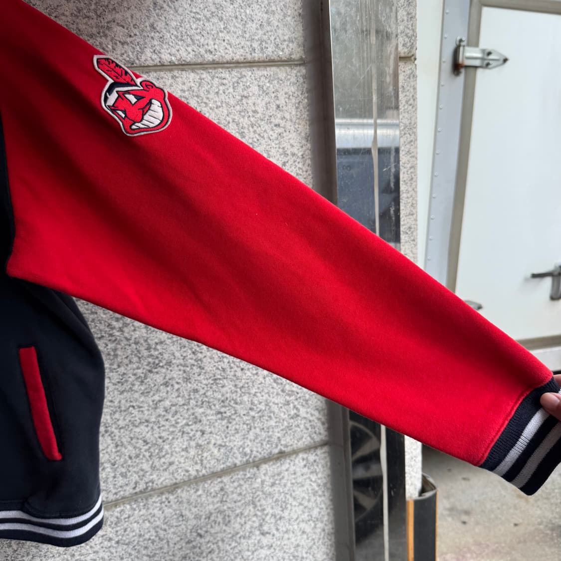 마제스틱 클리블랜드 로고 베이스볼 자켓 상품이미지7