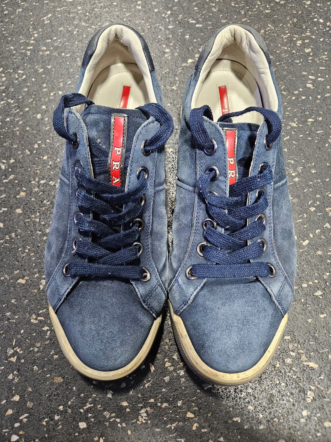 프라다 PRADA 네이비 스웨이드 스니커즈 6.5사이즈 (약 260mm) 상품이미지2