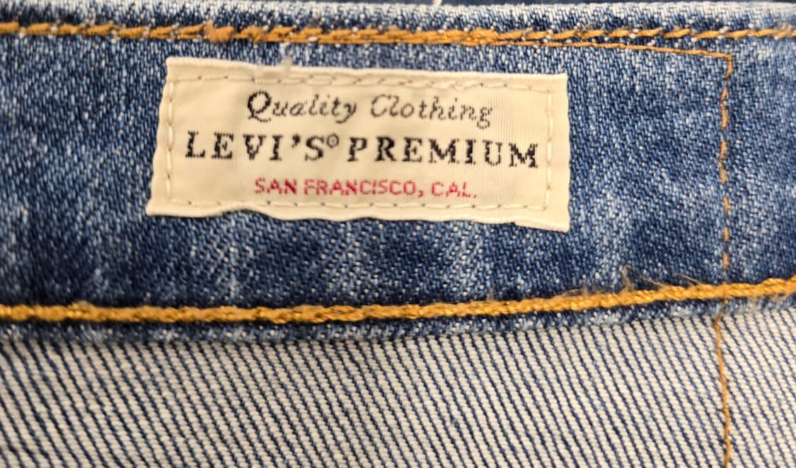 리바이스 프리미엄 하이볼 사이드패치
데님팬츠.   싸이즈 32 상품이미지7