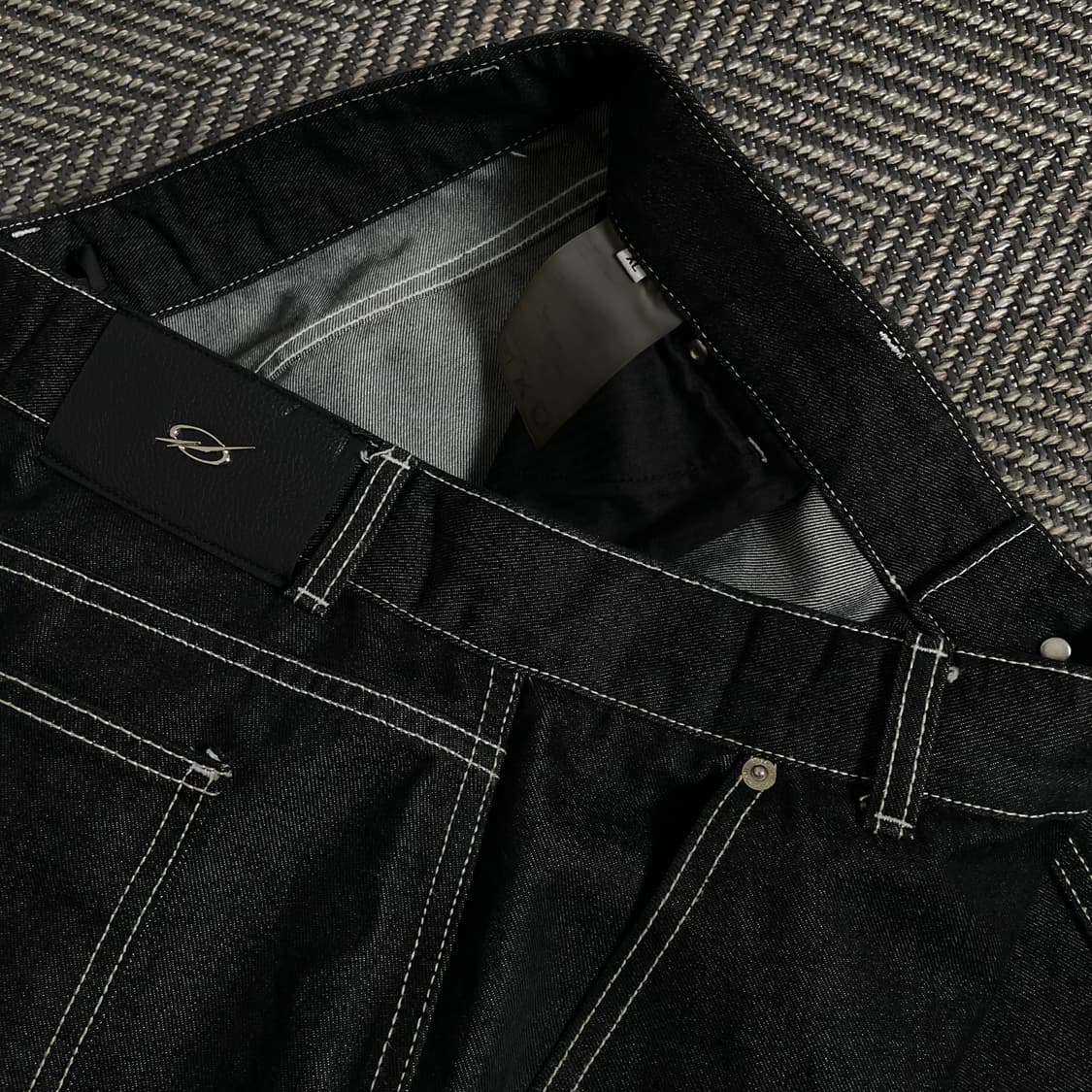 51퍼센트 스티치 디테일 블랙 데님 와이드 팬츠y 3403 상품이미지7