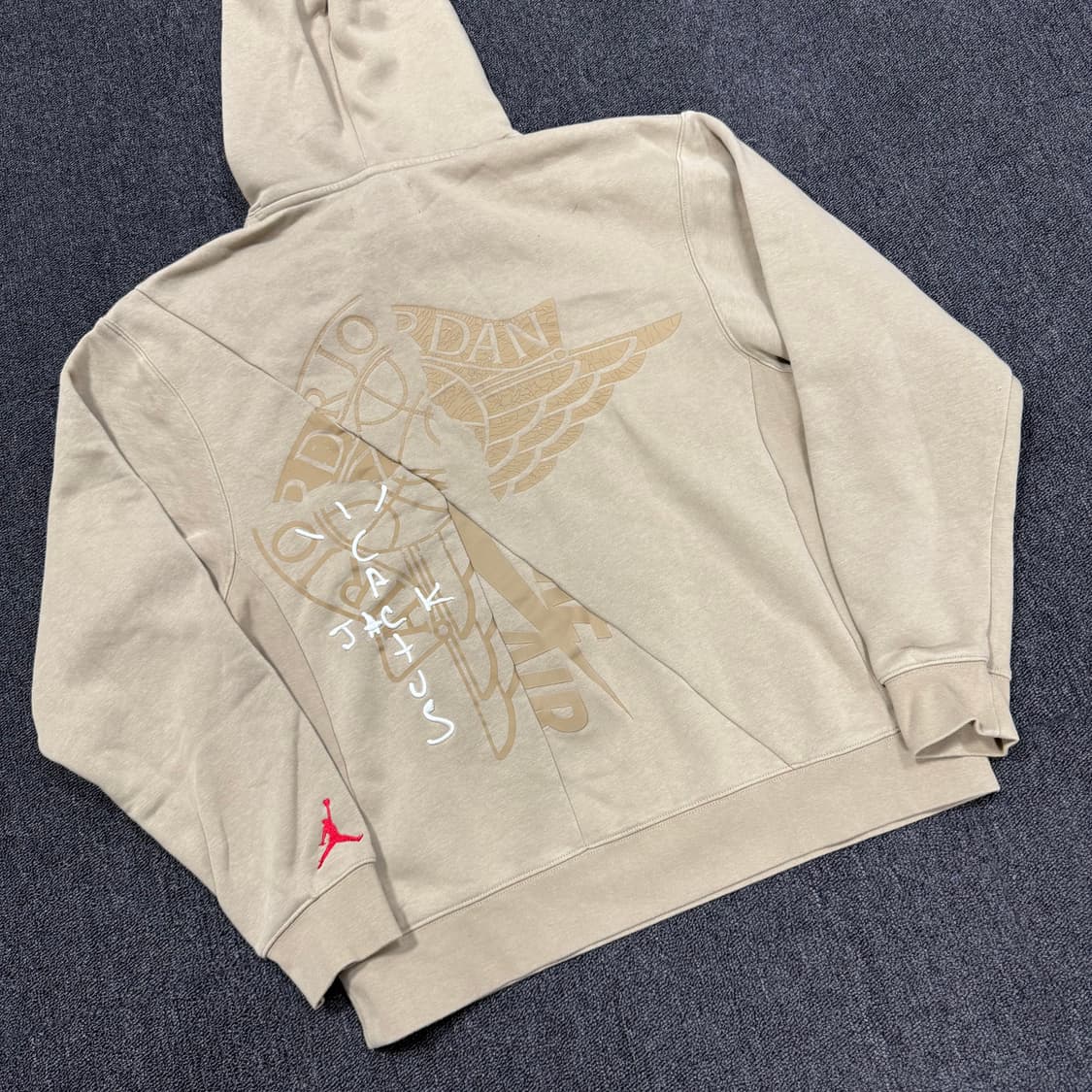 나이키 조던 x 트래비스 스캇 풀오버 후드티 상품이미지7