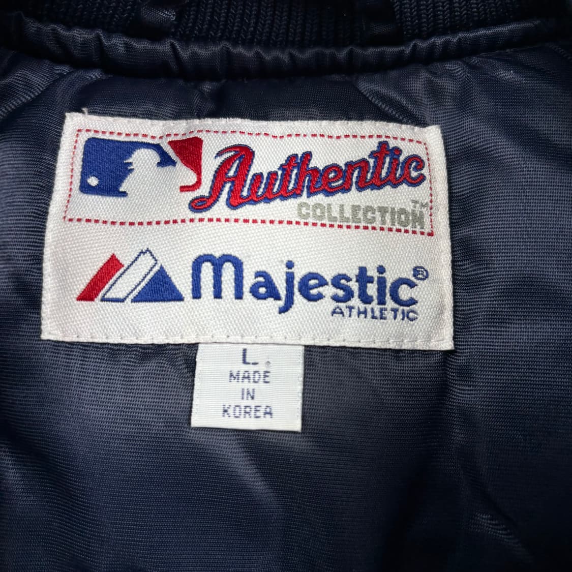 마제스틱 내이비컬러 뉴욕 양키스 스타디움 자켓 상품이미지3