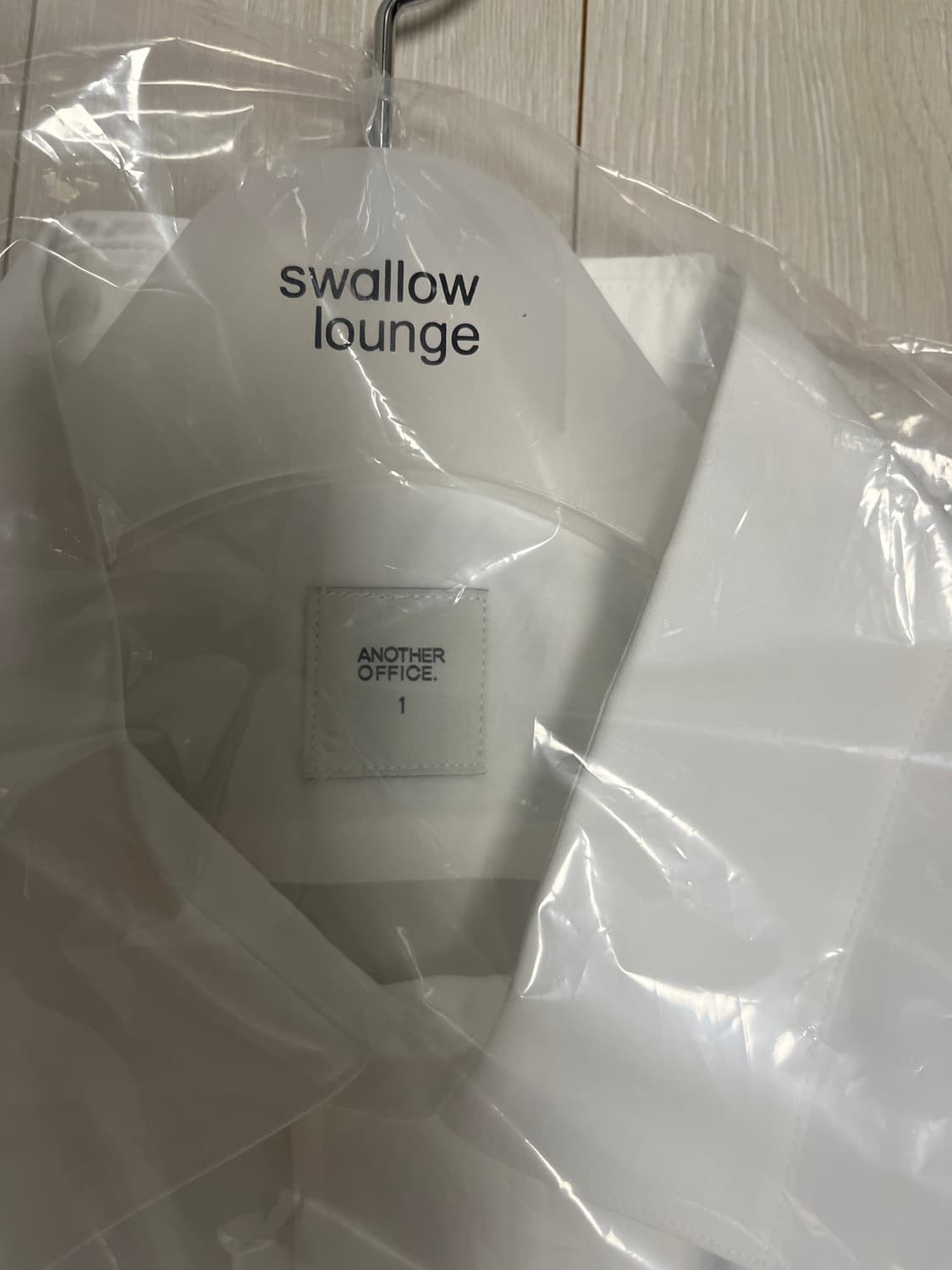 (새제품) 어나더오피스 셔츠 화이트 상품이미지2