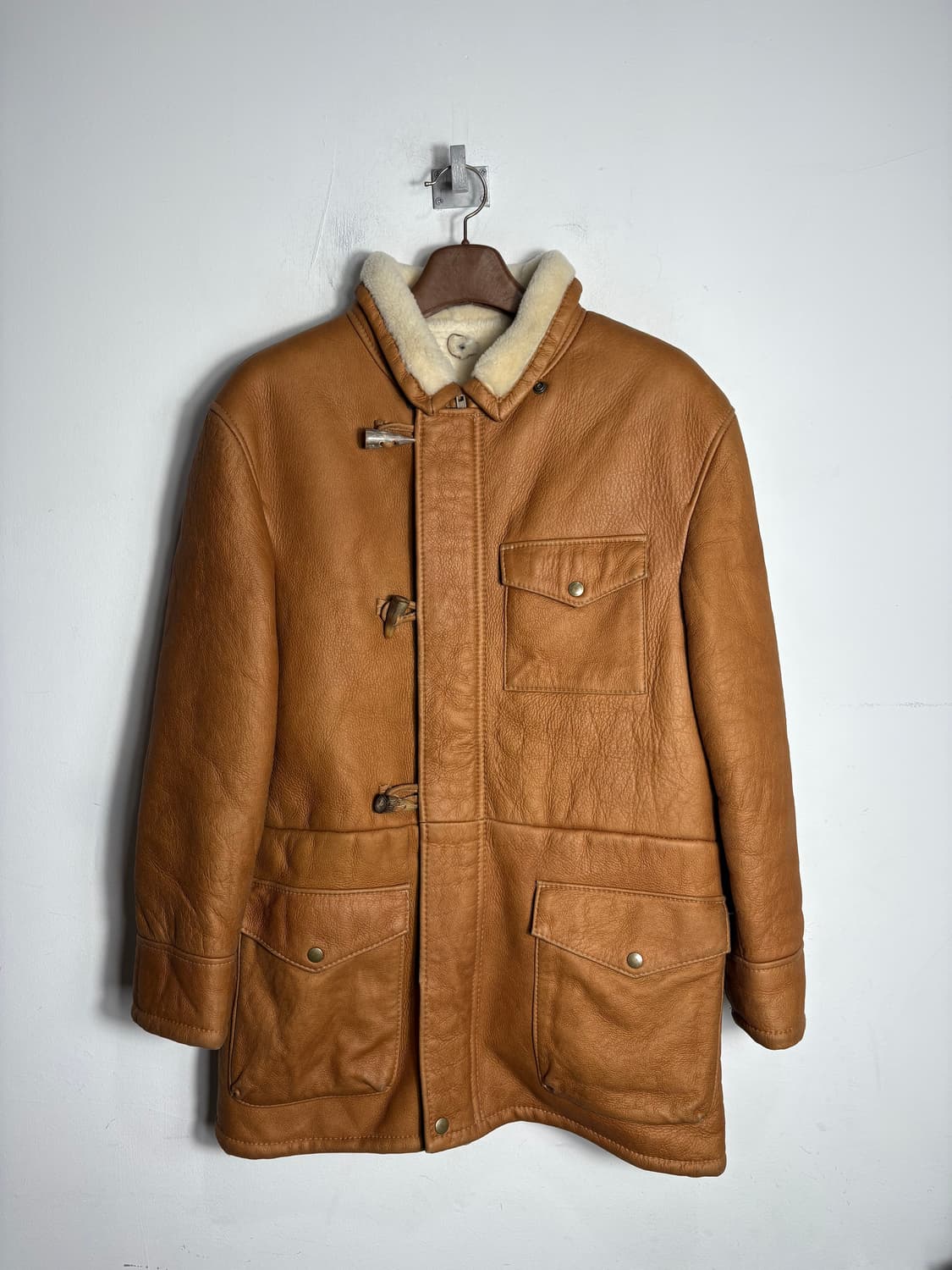 리얼 무스탕 더플 하프 코트 상품이미지1