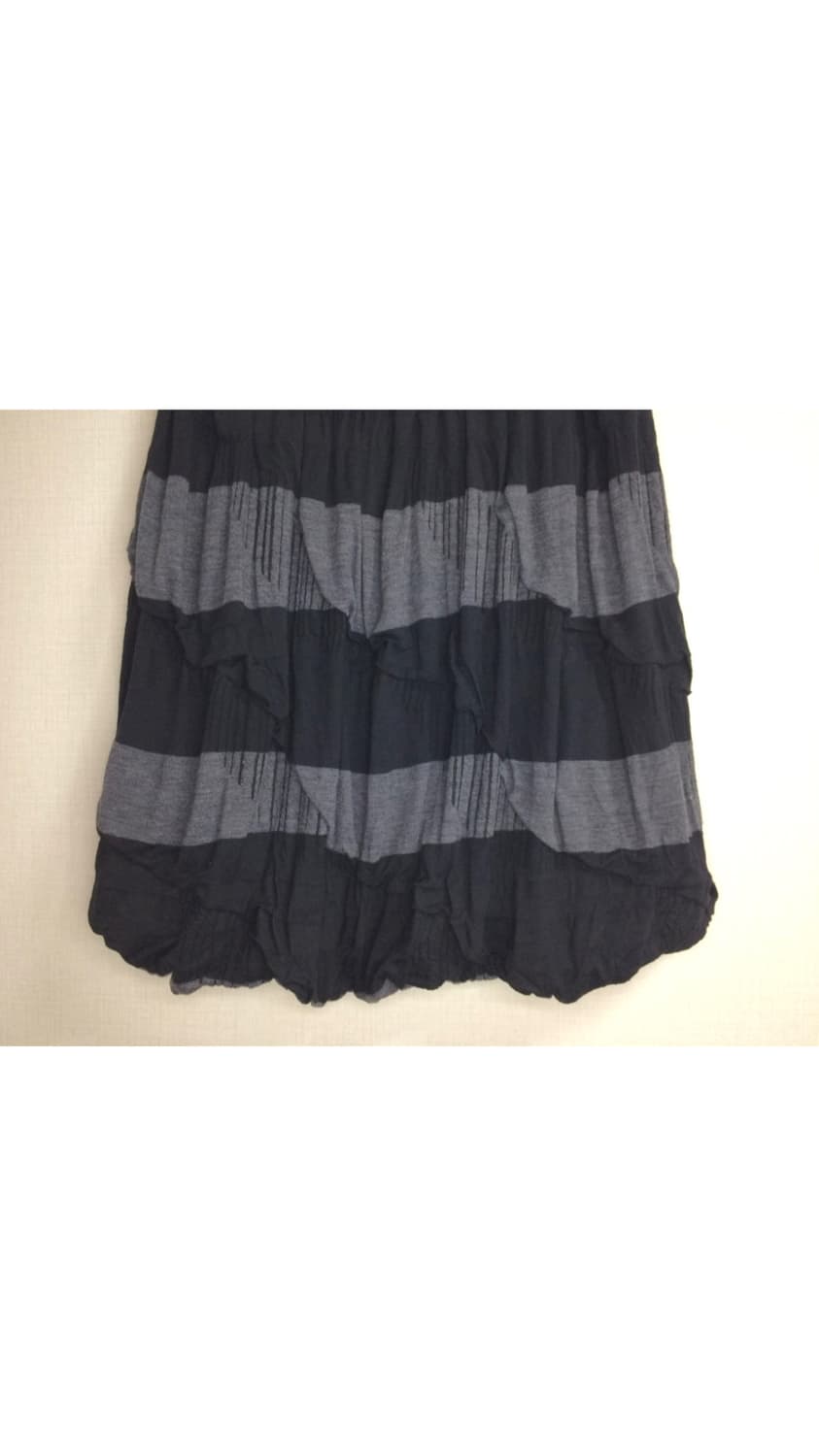 sensounico t.b 센소유니코 블랙 그레이 벌룬 스커트 상품이미지5