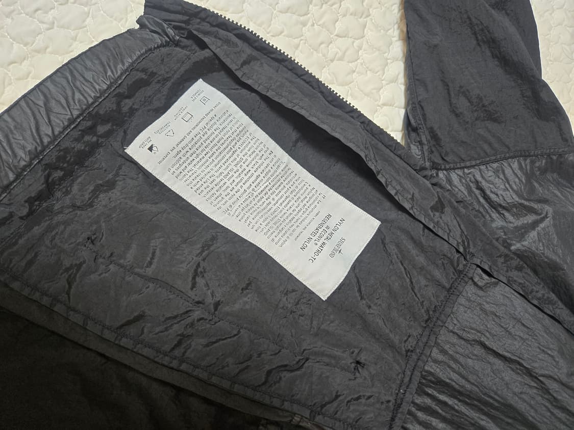 스톤아일랜드 나일론 메탈 와트로 후드 자켓 블랙 상품이미지5