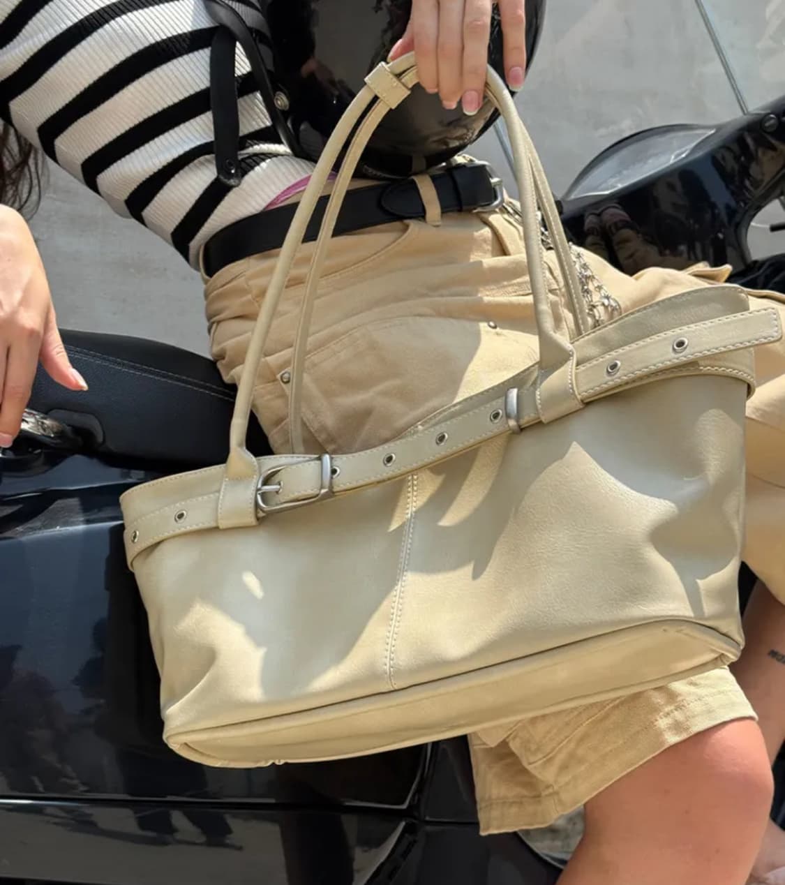 여밈 belted boat bag (beige) 상품이미지2