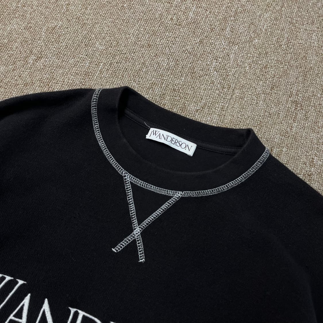 JW 앤더슨 스티치 맨투맨 상품이미지4