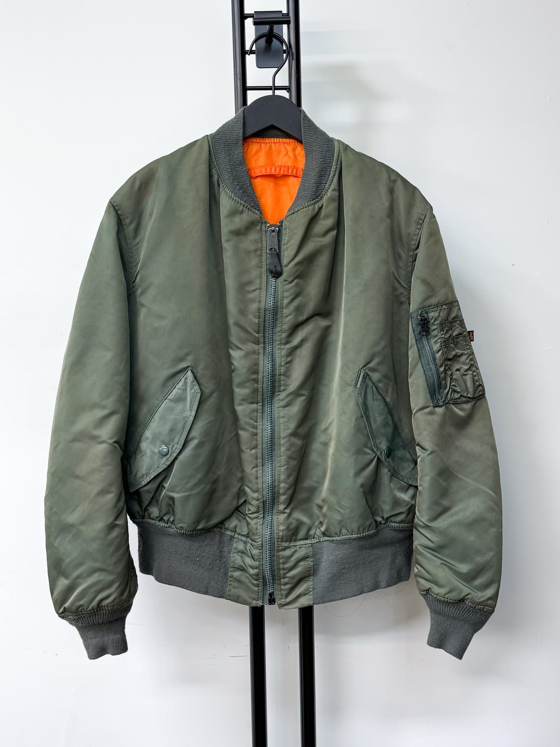 알파인더스트리 90s U.S.A.F 타입 Ma-1 자켓 상품이미지1