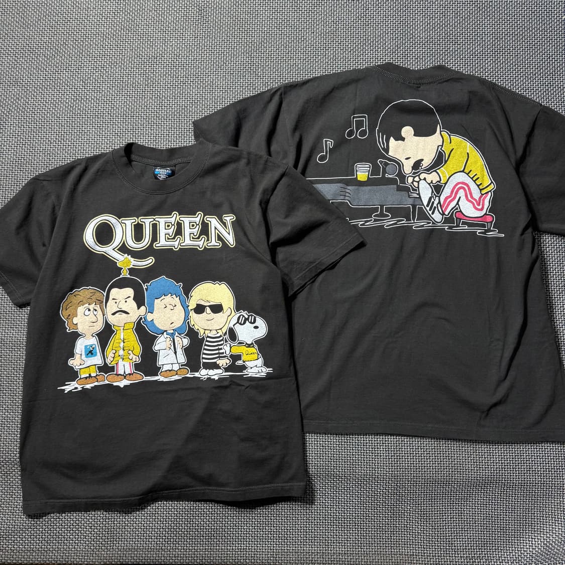 새상품) 퀸 락밴드 프린팅 티셔츠 (L/XL) 상품이미지1