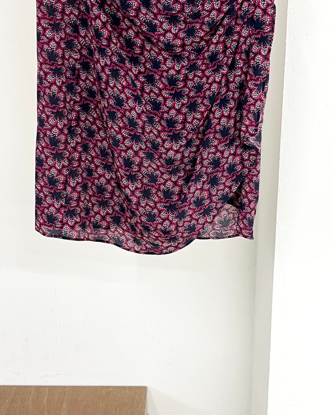 이자벨 마랑 퍼플 플로럴 프린트 랩스커트 상품이미지3