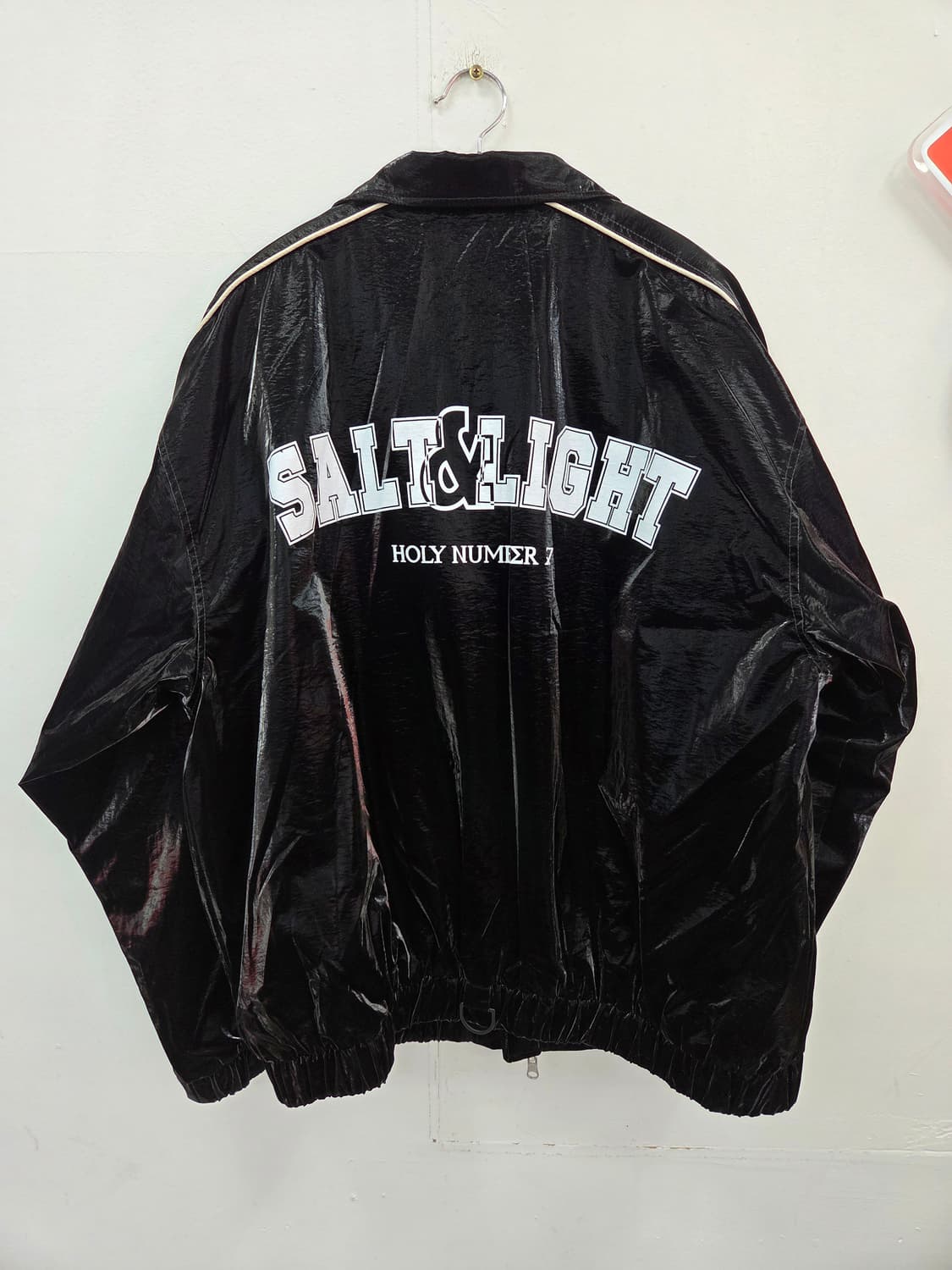[초희귀]홀리넘버세븐 블랙 유광 리버시블 트랙 자켓 상품이미지1