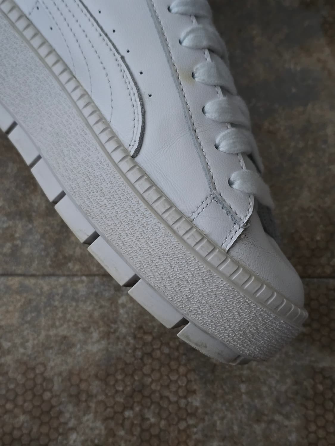 (220)푸마 바스켓 플랫폼 트레이스 화이트 상품이미지6