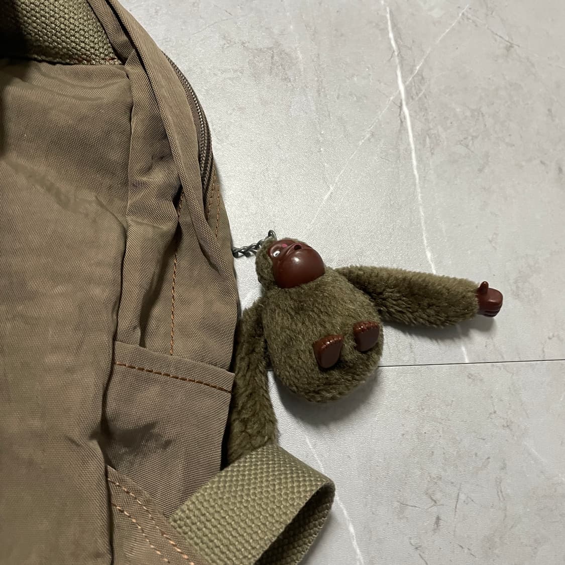 팔로워 특가 키플링 브라운 카키 고릴라 키링 미니 백팩 가방 상품이미지4