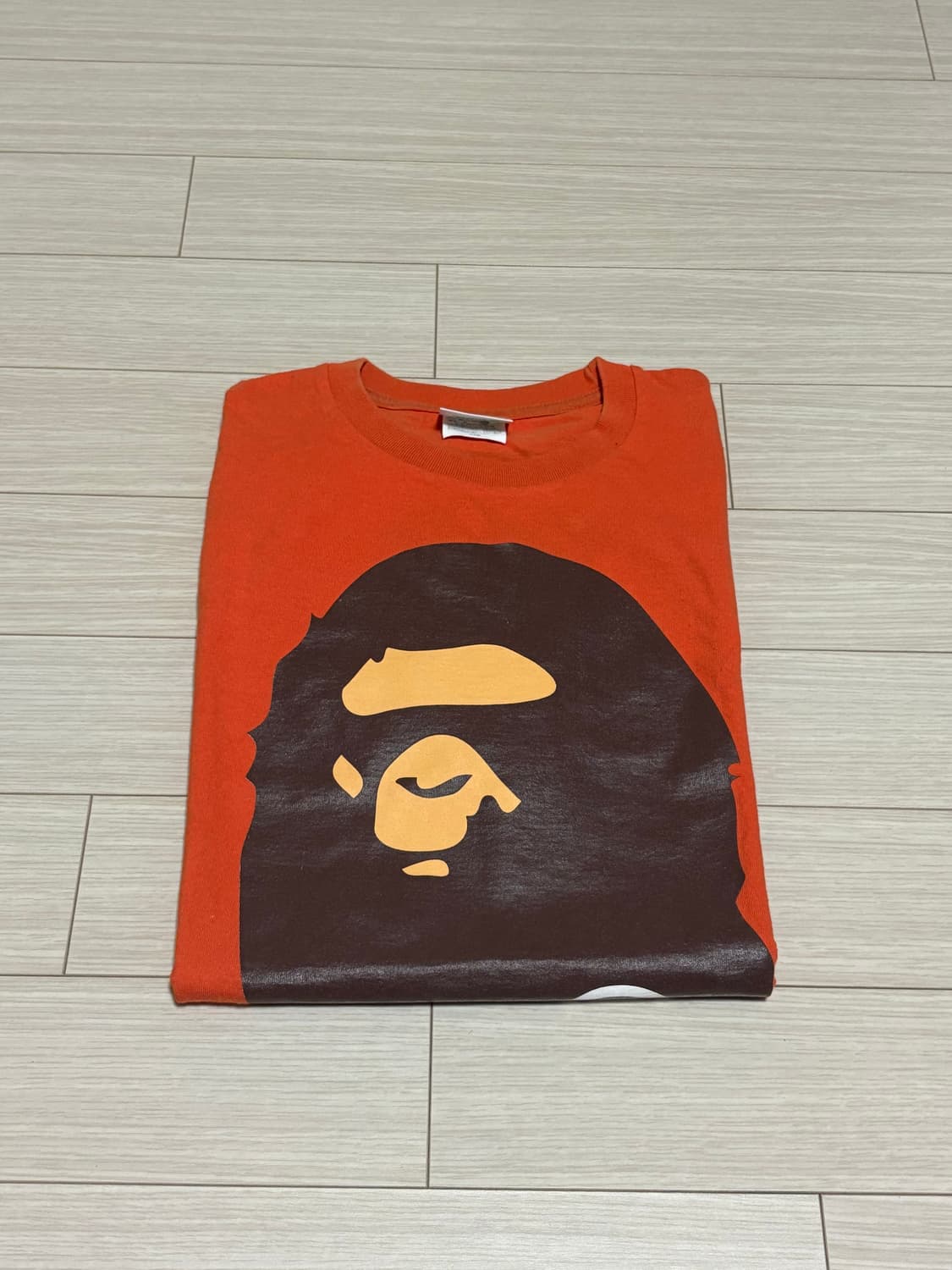 베이프 빅에이프헤드 티셔츠 판매합니다 상품이미지1