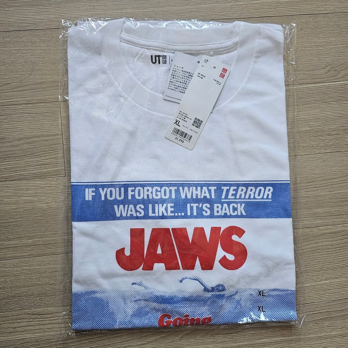 XL 새제품) 유니클로 UT 죠스 반팔티 티셔츠 JAWS 상품이미지1