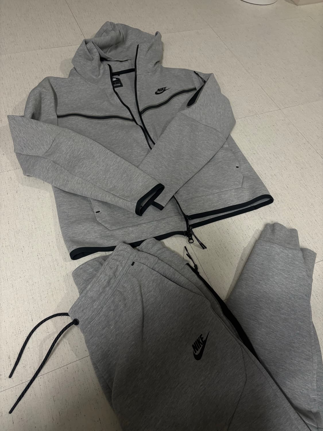 나이키 테크팩 셋업 상품이미지1