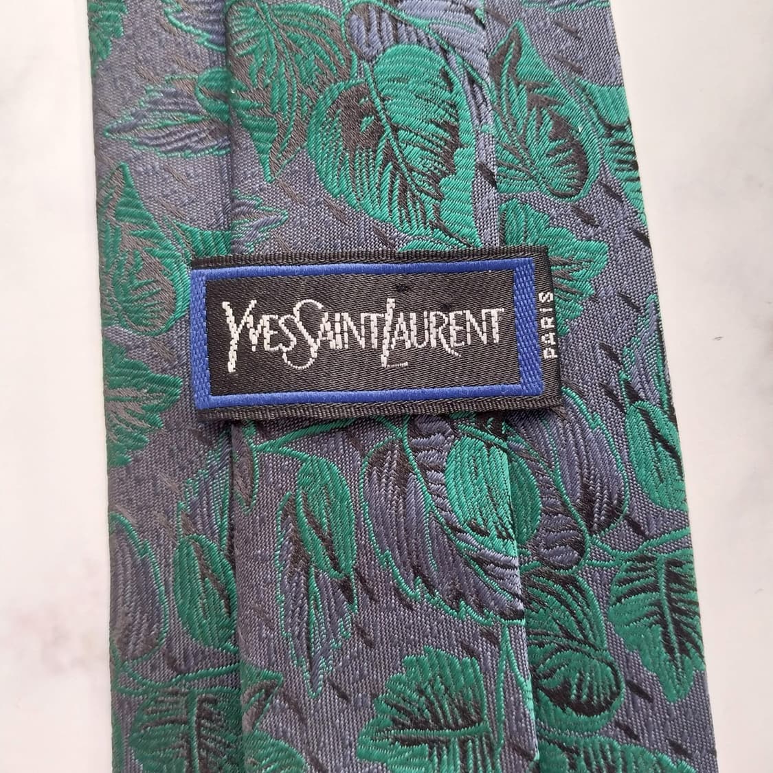 입생로랑 실크 그린 리프 자수 넥타이 8.7cm A+등급 K1268
 상품이미지10