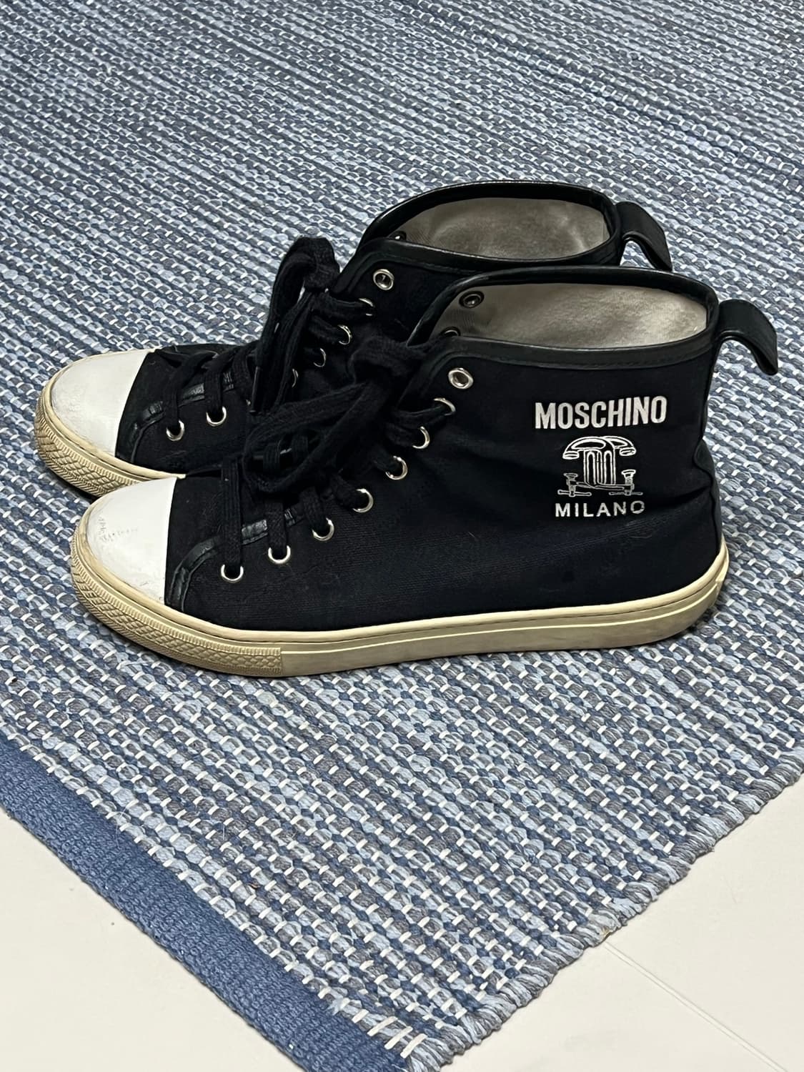Moschino 캔버스화 상품이미지1