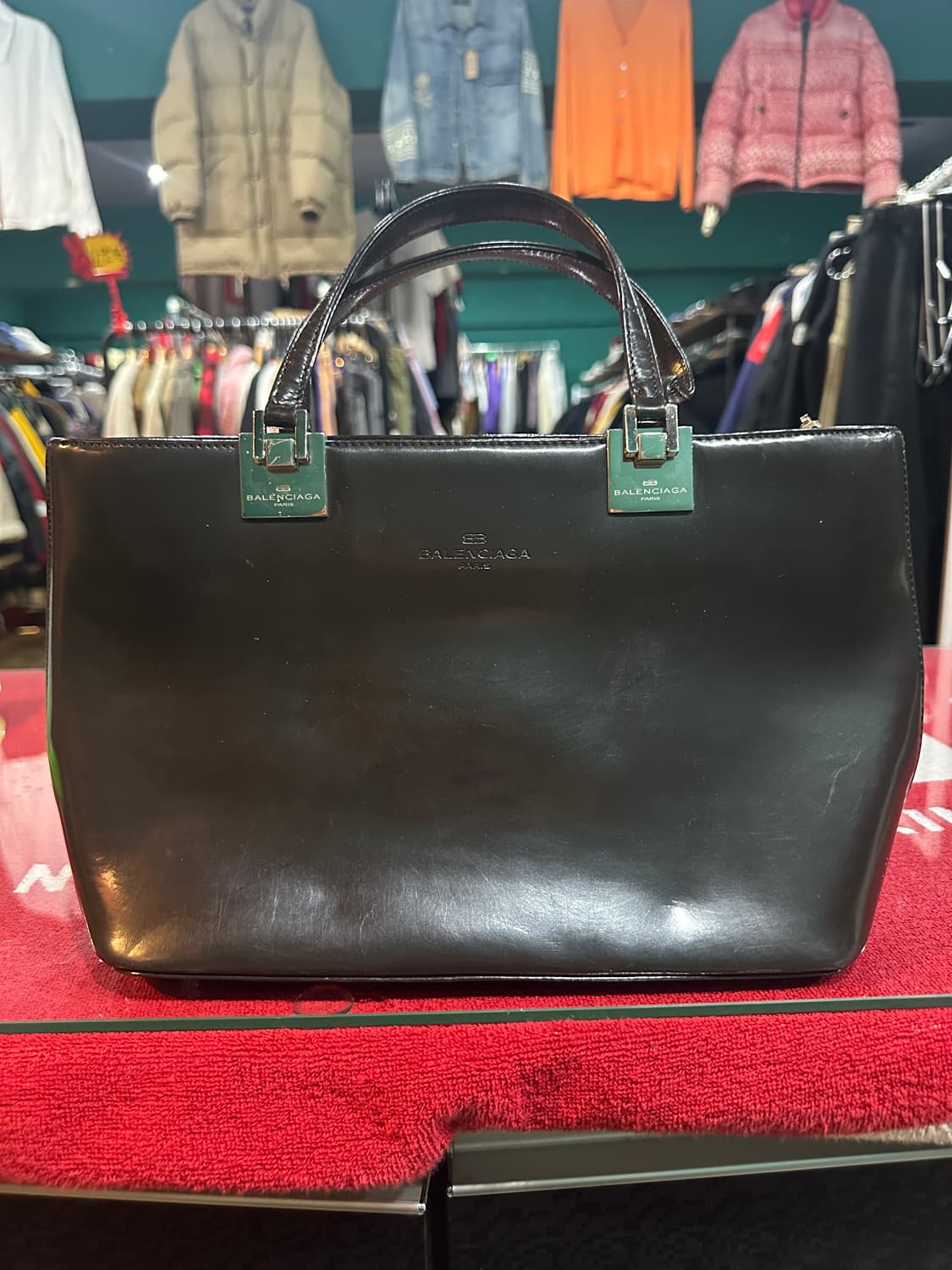 발렌시아가 가죽 토드백 상품이미지1