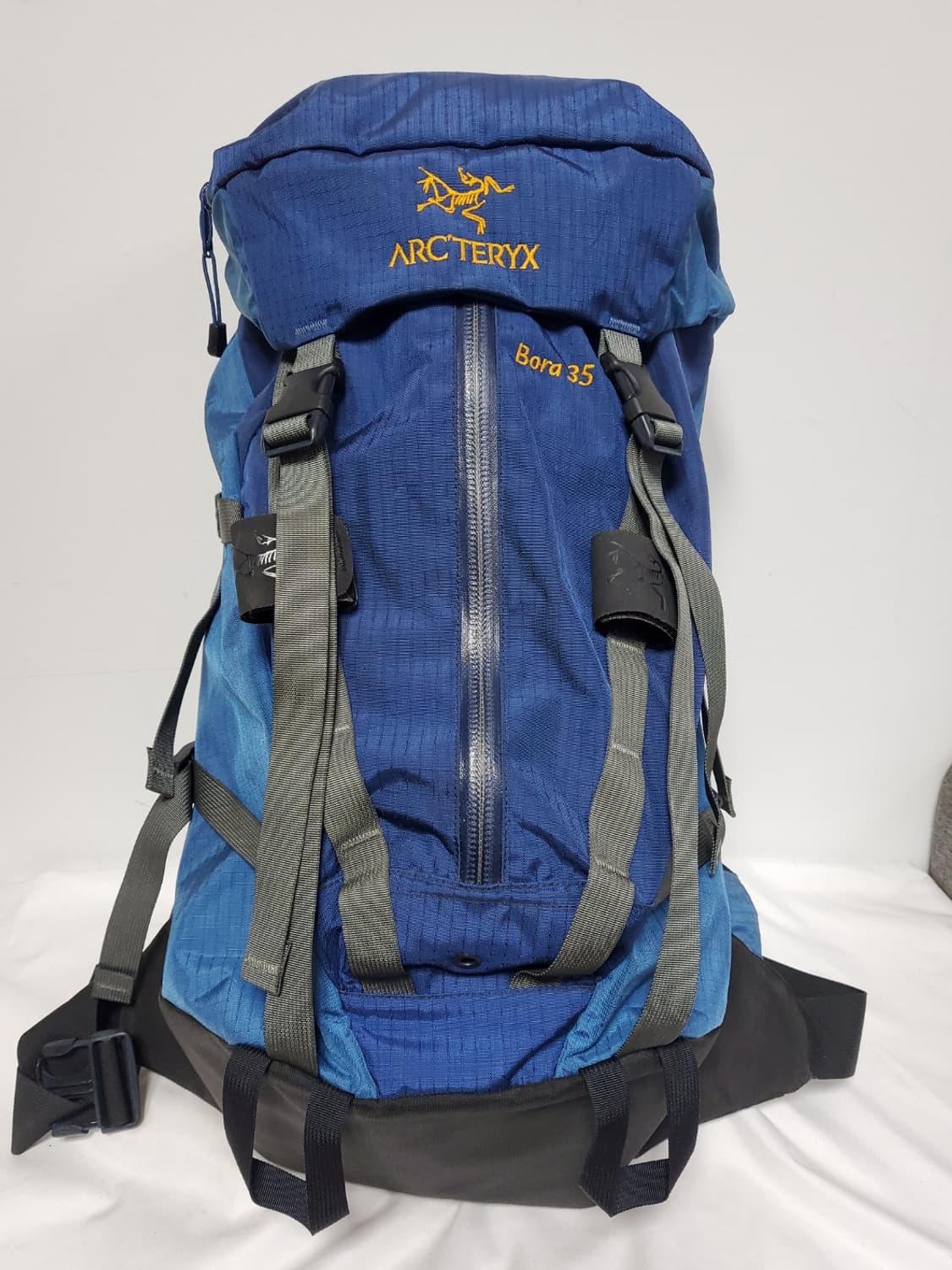 아크테릭스 배낭 정품 35L 상품이미지1