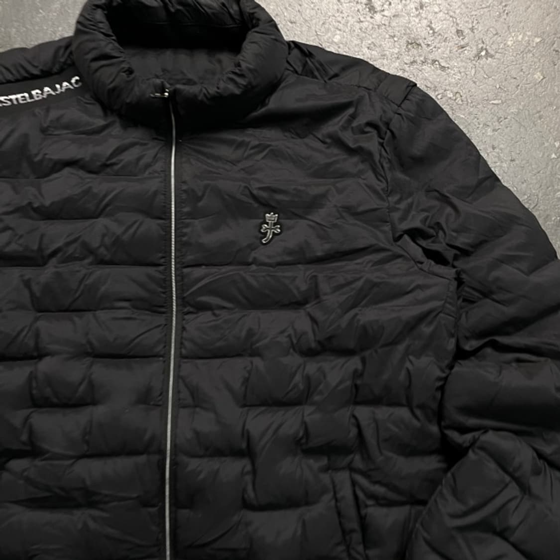 100 까스텔바작 경량패딩 상품이미지2