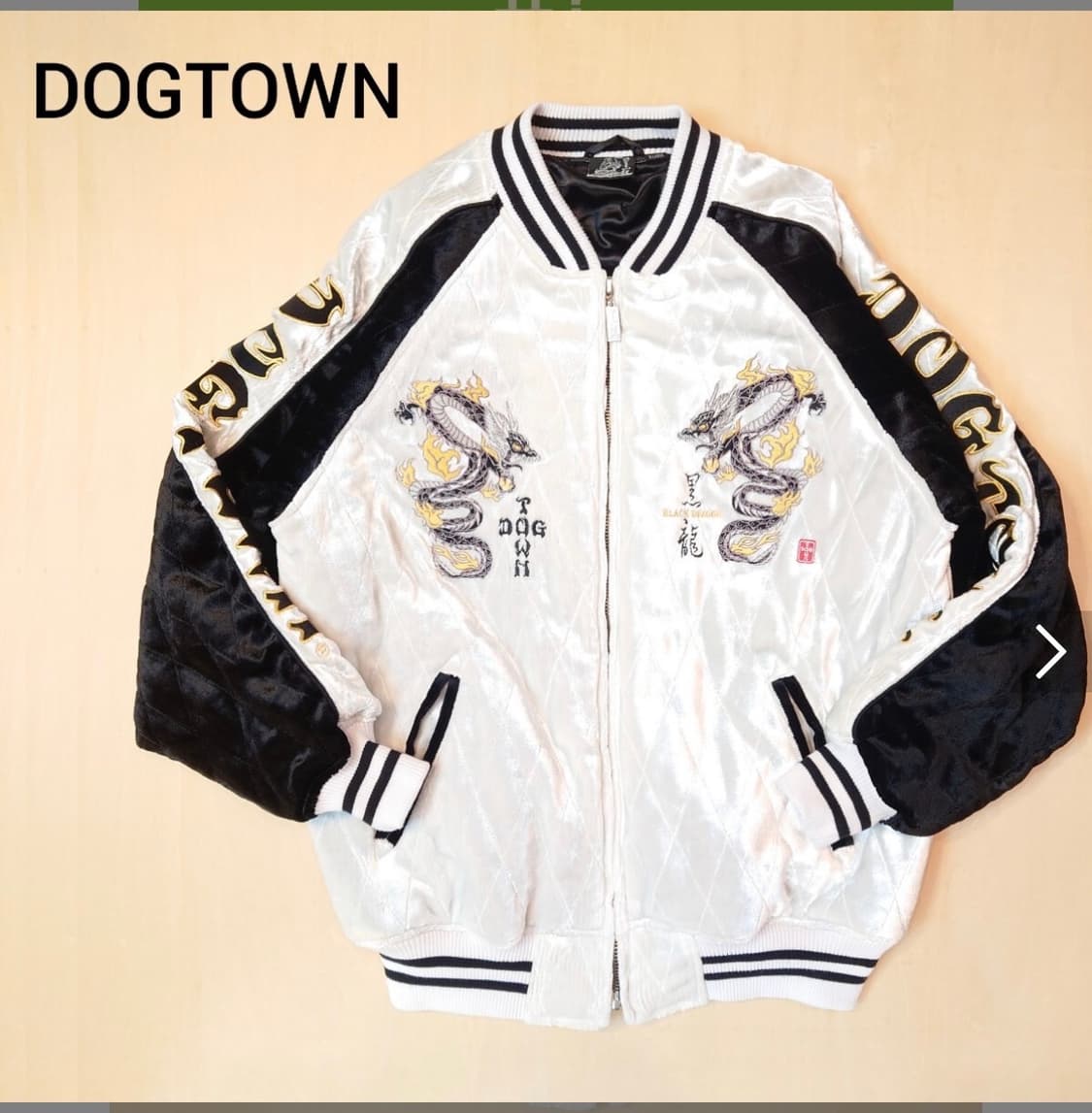 DOGTOWN black dragon스카쟌 상품이미지1