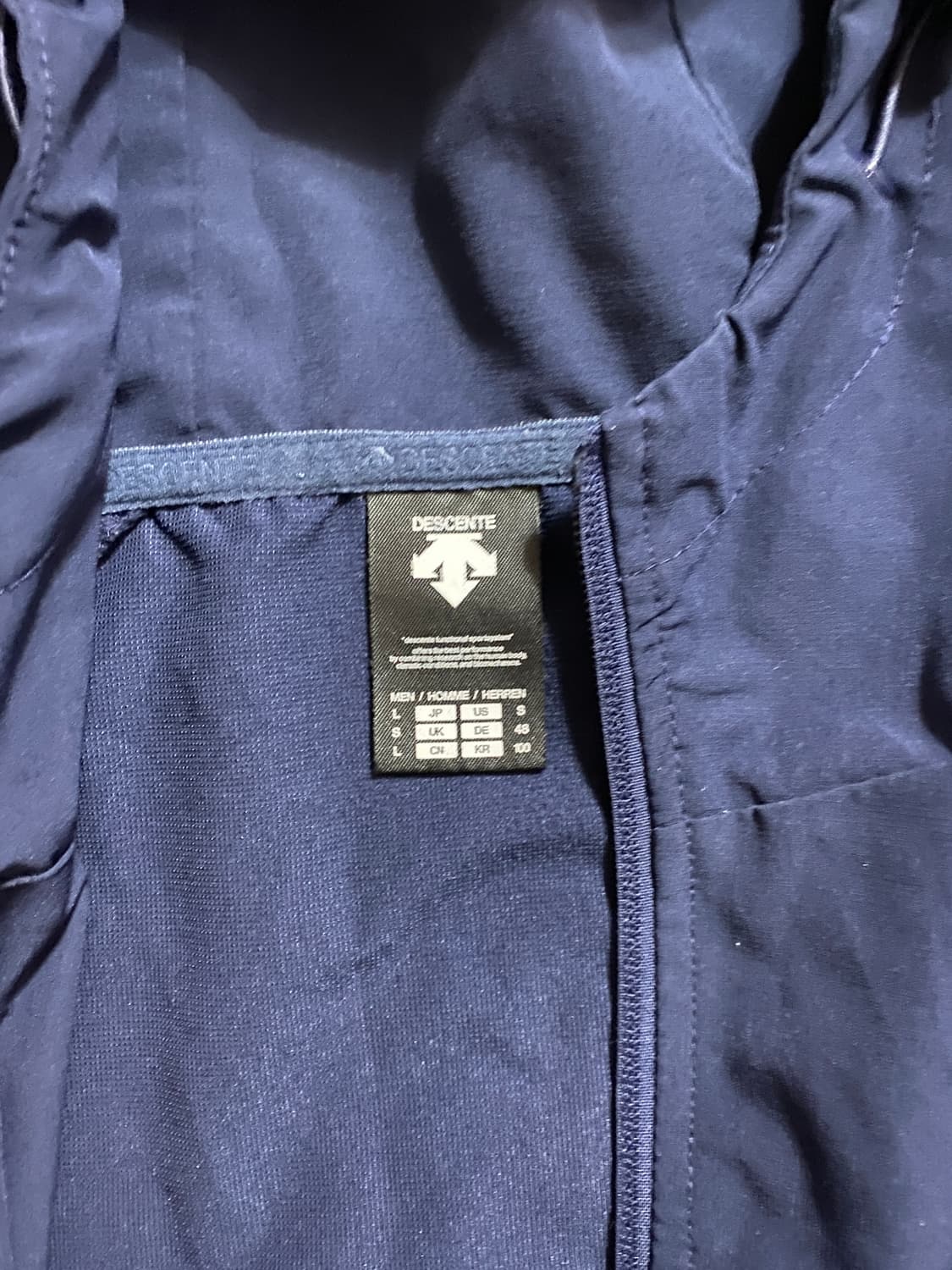 데상트 남성 바람막이 후드 점퍼 L 상품이미지3