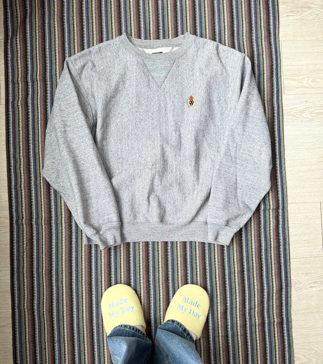 헤리티지플로스 그레이 맨투맨 상품이미지2