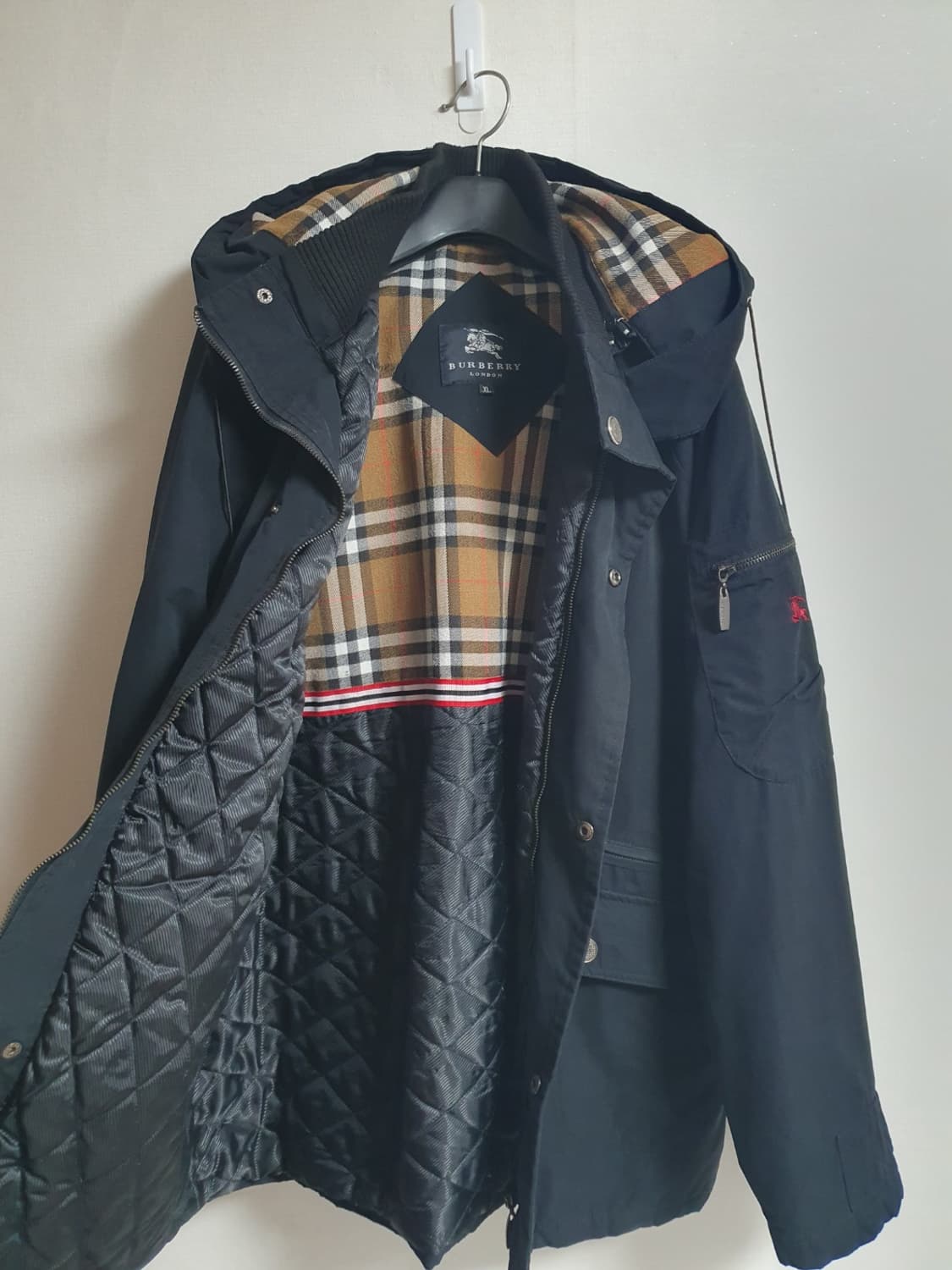 🖤 버버리 후드 자켓 블랙 체크안감 XL 상품이미지4