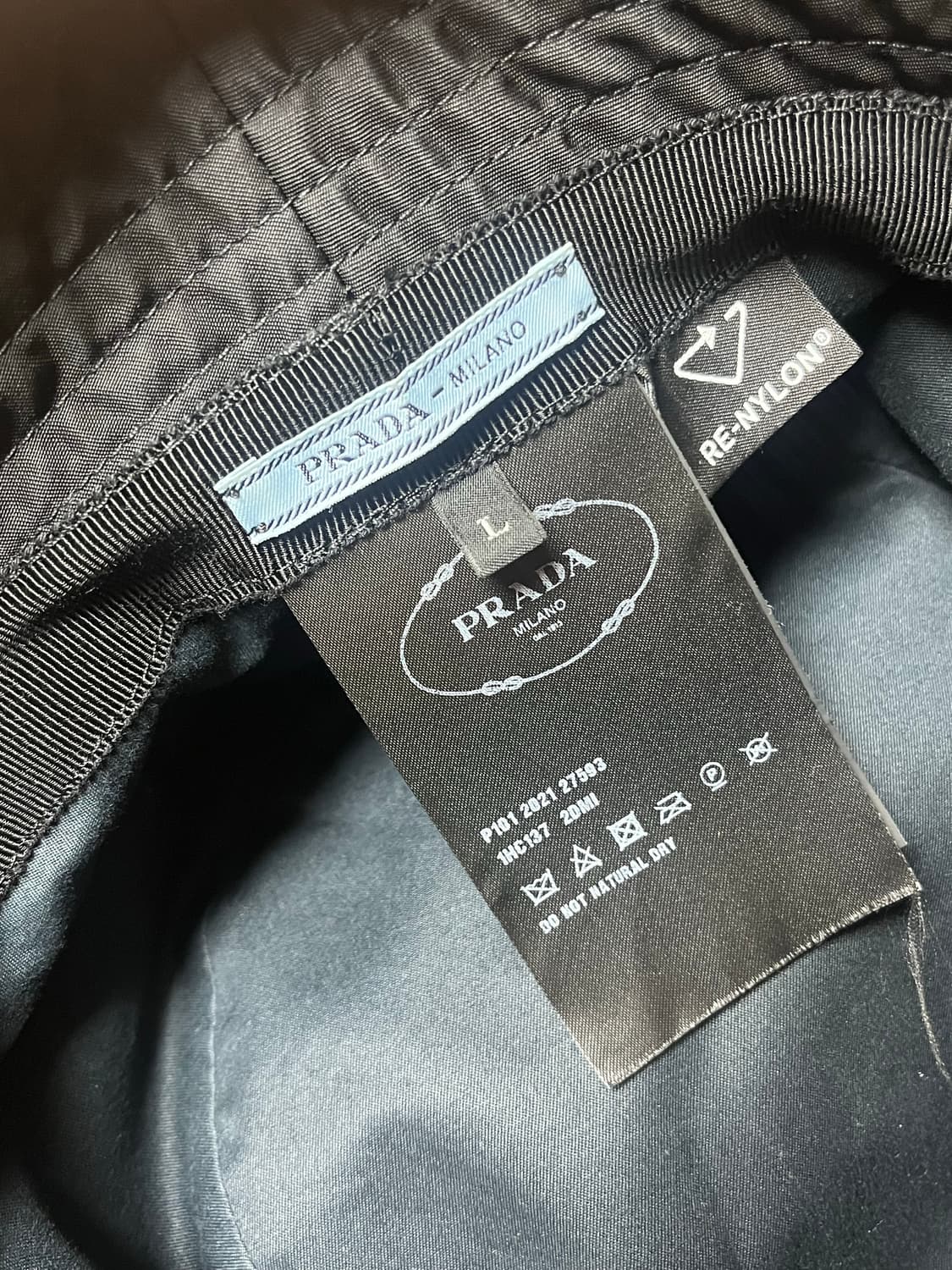 프라다 리나일론 버킷햇 L 상품이미지3