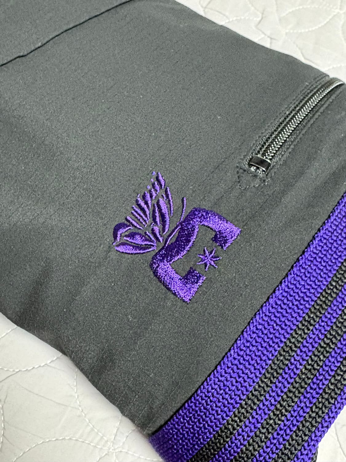 니들스 dc 콜라보 트랙팬츠 상품이미지1