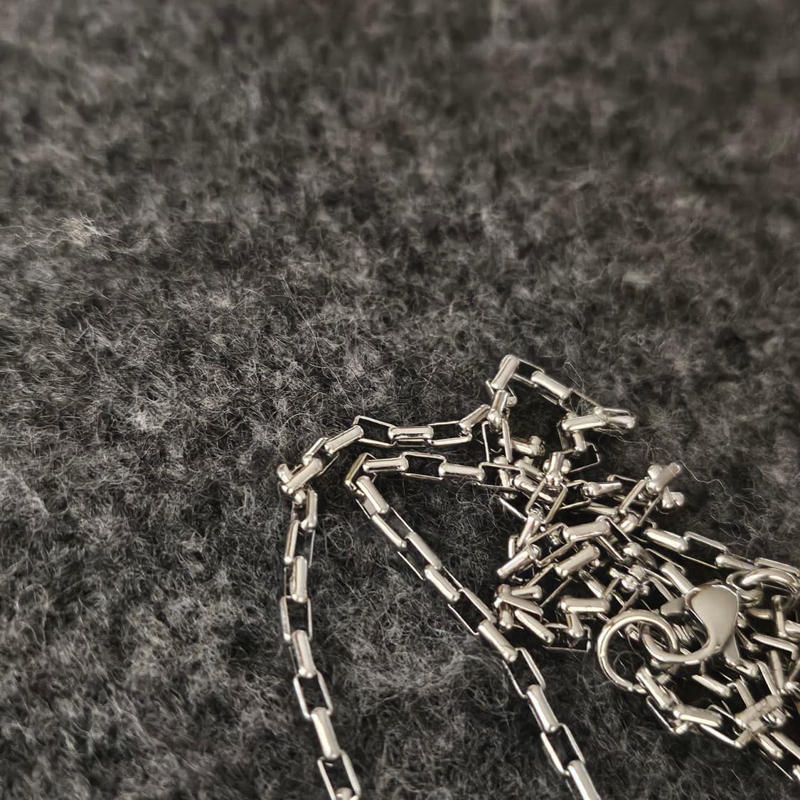 528 샤넬 큐빅 CC 빈티지 업사이클링 남자 써지컬 목걸이 상품이미지5