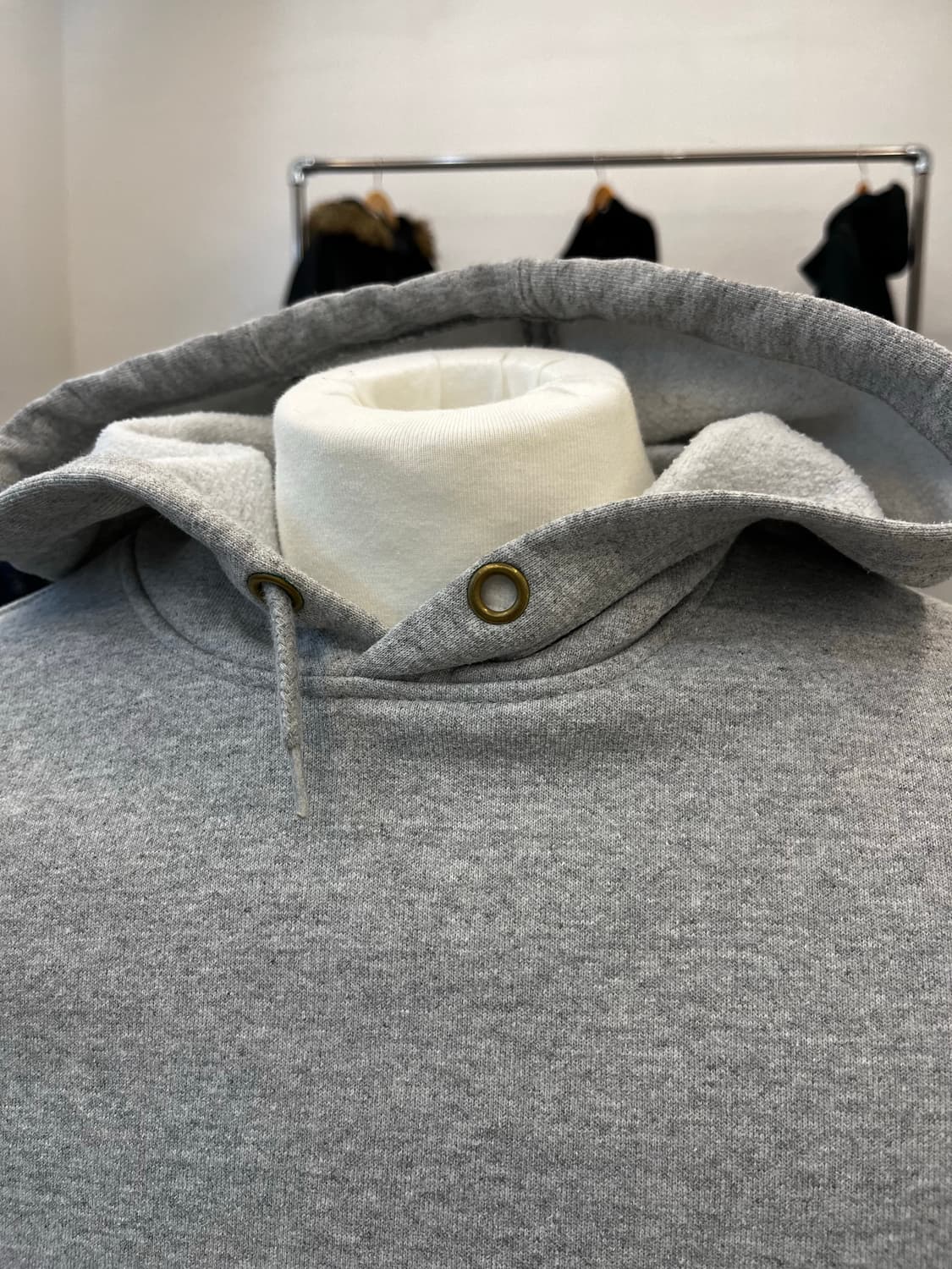 칼하트 루즈핏 후드티 상품이미지4