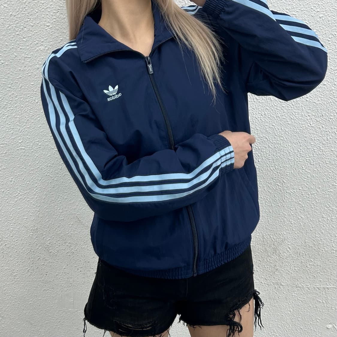 아디다스 소라 라인 네이비 바람막이 M 상품이미지1