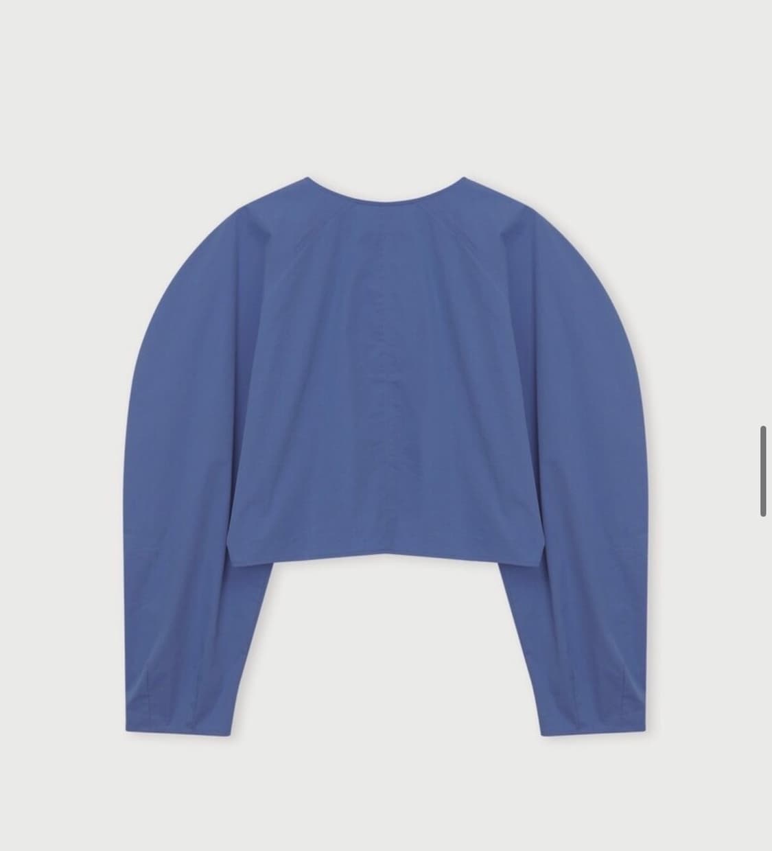 24 에토스 ROUNDED PUFF BLOUSE 상품이미지3