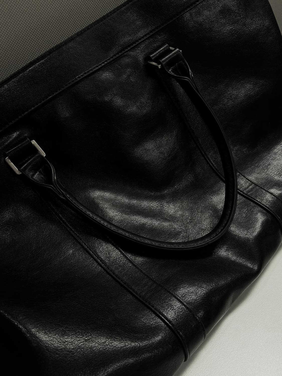 (새상품) 드로우핏 밴스 레더 크로스 토트백 [BLACK] 판매 상품이미지9