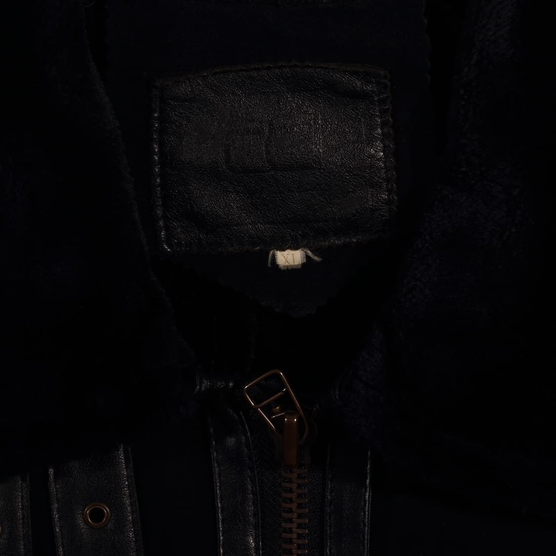 빈티지 블랙 무스탕 자켓 상품이미지3