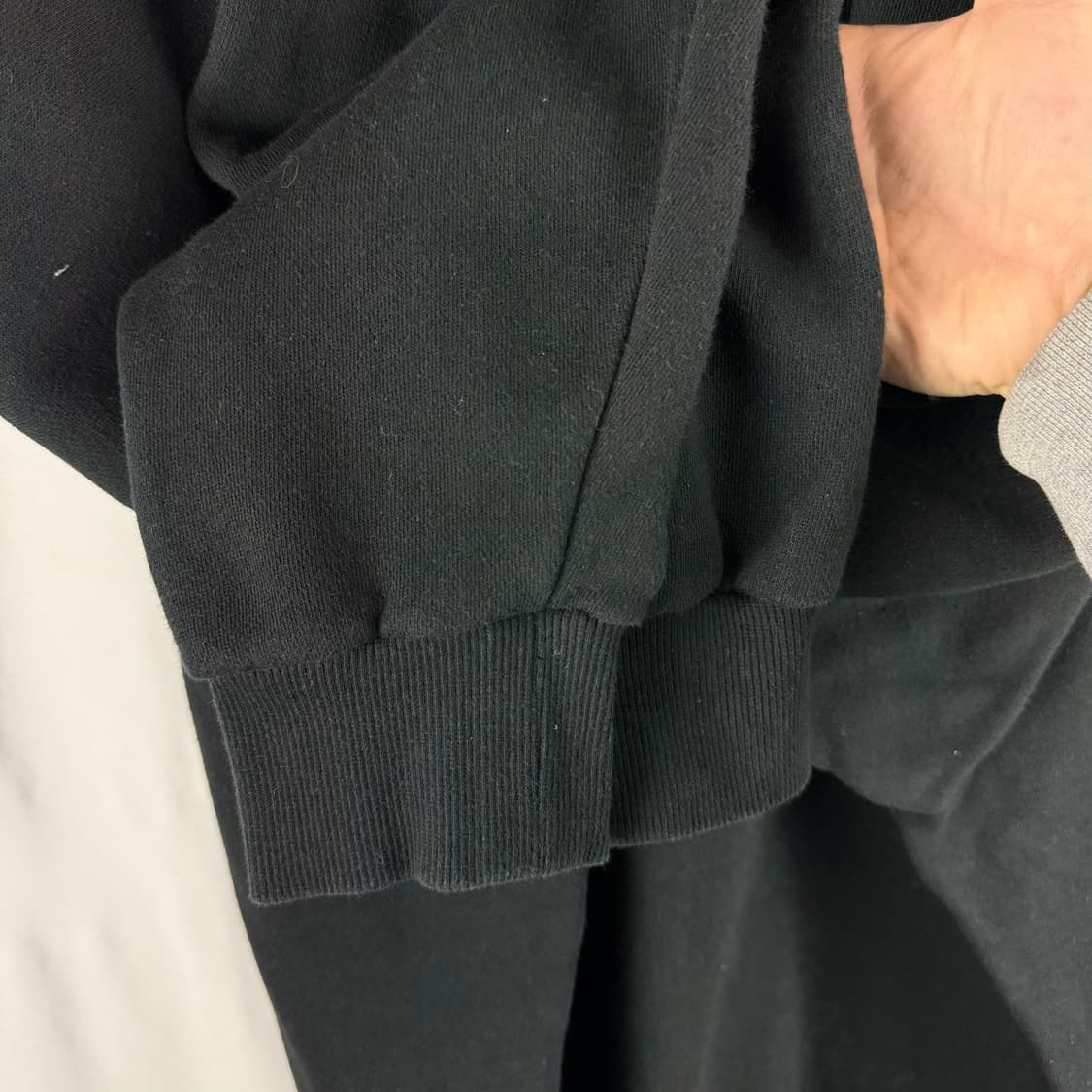 XL) 지프 백로고 맨투맨 블랙 상품이미지4