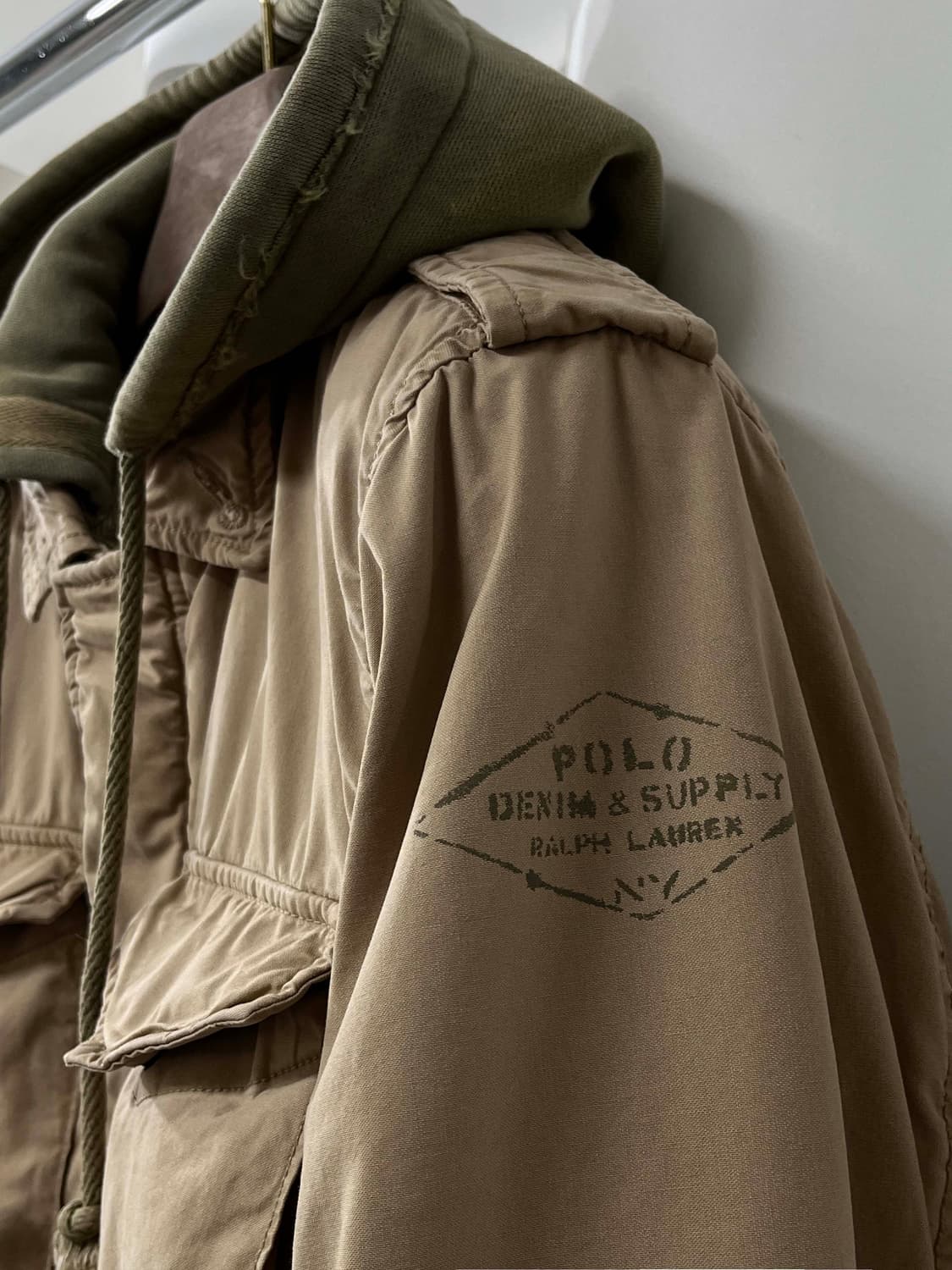 폴로 랄프로렌 탄베이지 M65 워시드 패디드 필드자켓 상품이미지6