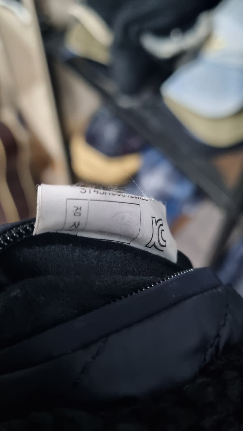 솔리드옴므(우영미) 안쪽누빔 쉐르파 남성조끼 105(표기110) 상태9 상품이미지5