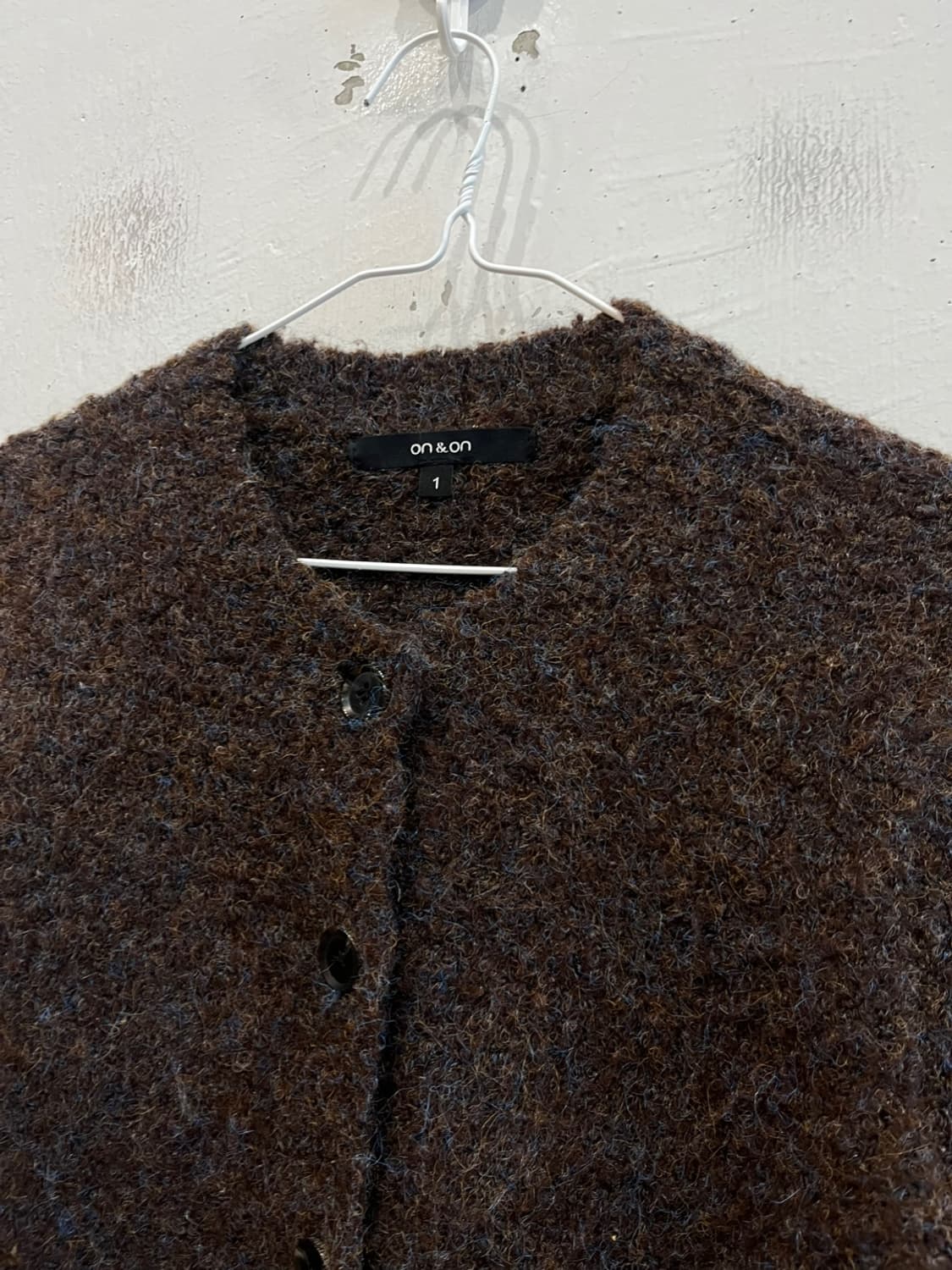 온앤온 부클 가디건  상품이미지2