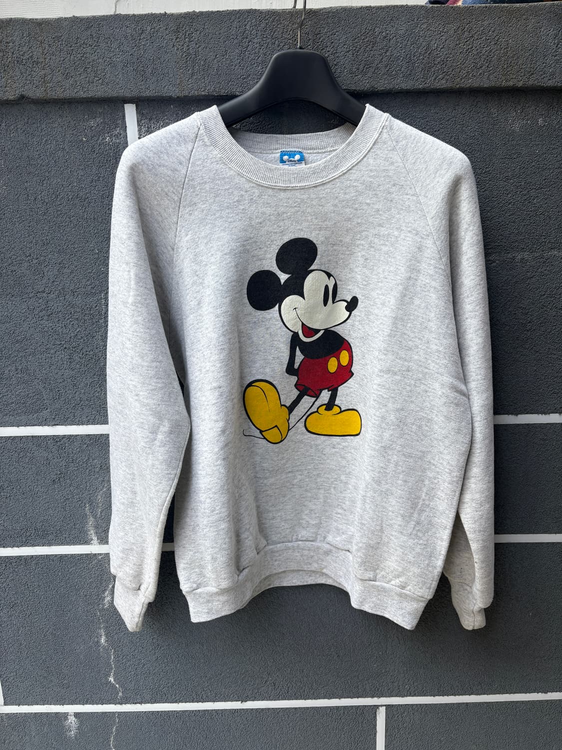 90s 미키마우스 스웻셔츠 상품이미지1