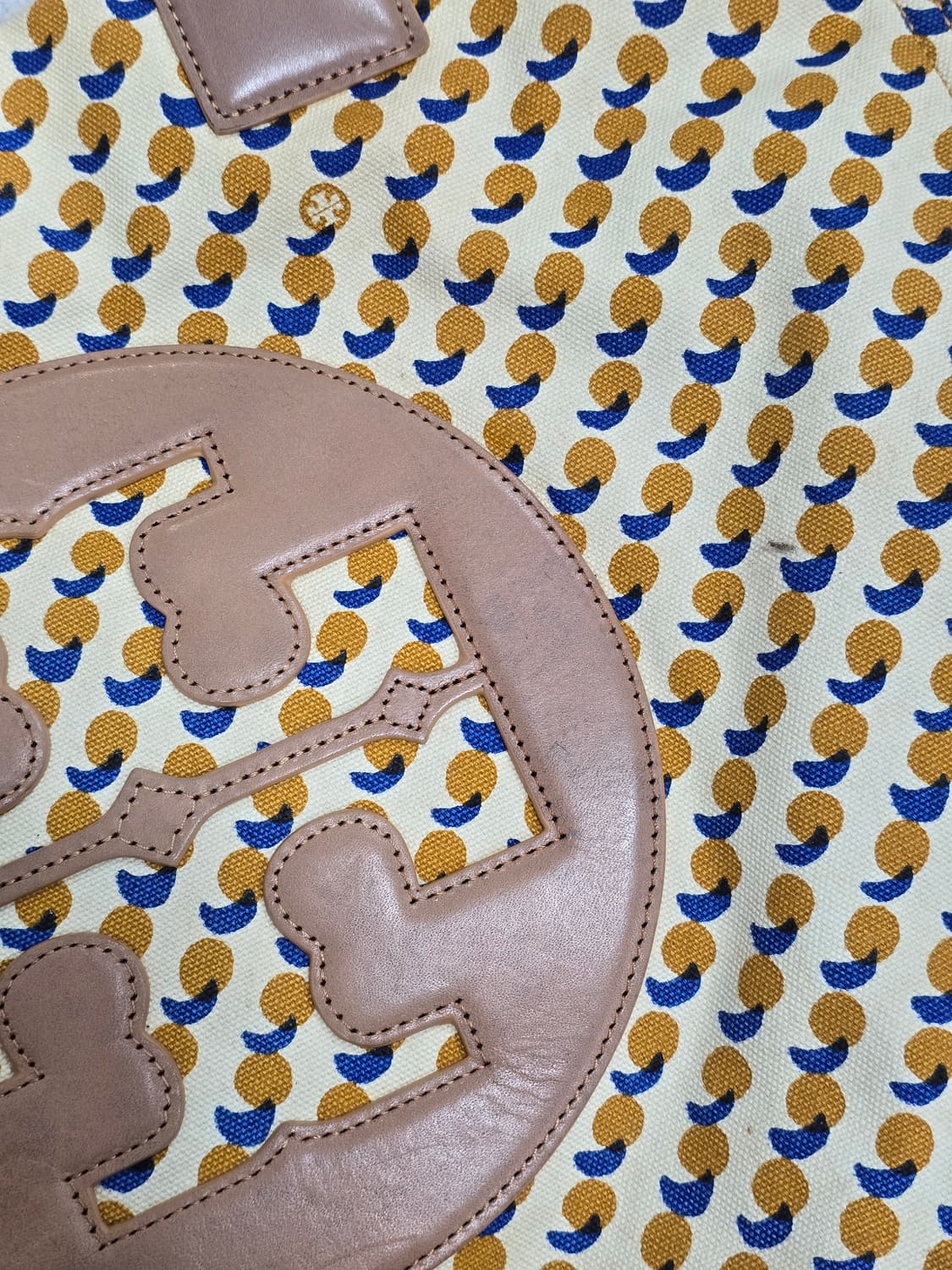 Tory Burch 토리버치 캔버스 토트백 베이지 상품이미지7