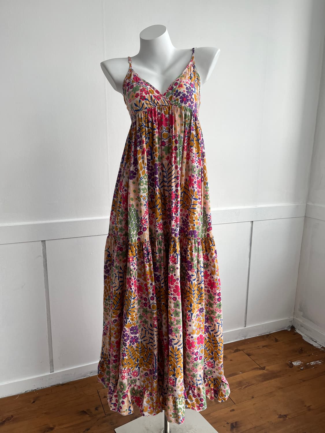 플라워 패턴 끈 나시 롱 원피스 상품이미지1