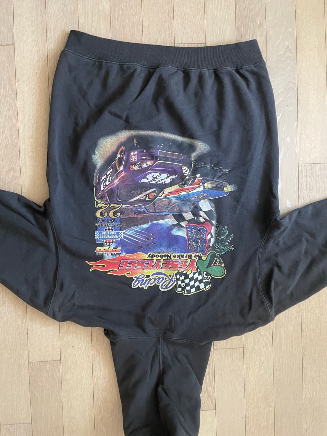 예스아이씨 Racing 22 hoodie Gun Metal  상품이미지2
