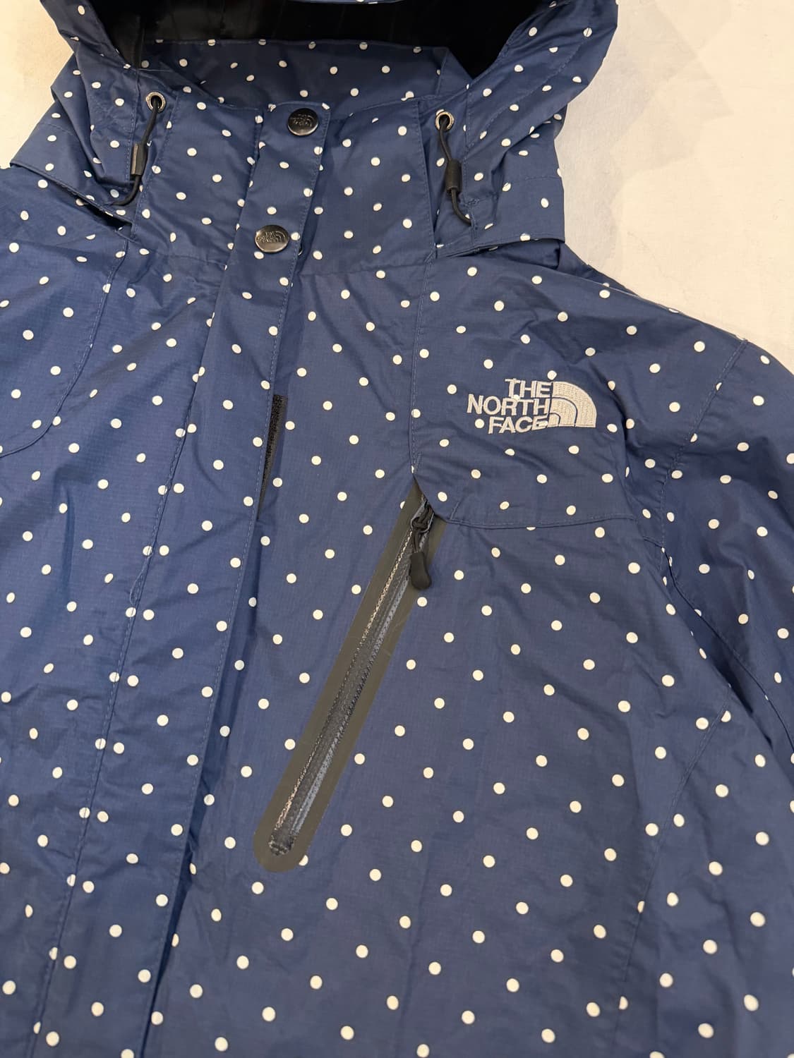 희귀) 노스페이스 땡땡이 도트 고어텍스 바람막이 네이비 상품이미지2